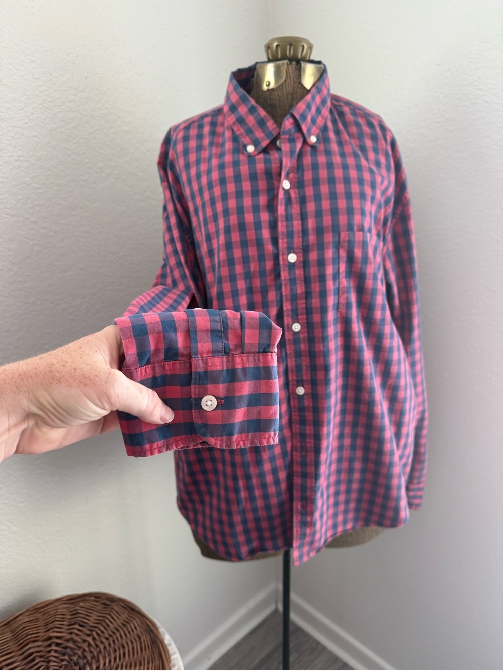 Classic Men’s Button-Down Check Shirt - Pink & Blue